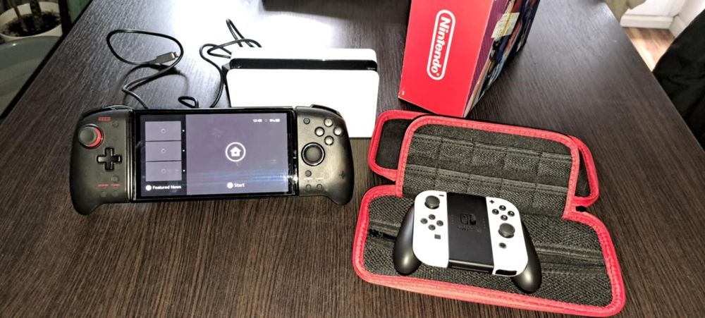Nintendo Switch OLED Biały na gwarancji plus dodatkowy kontroler+etui