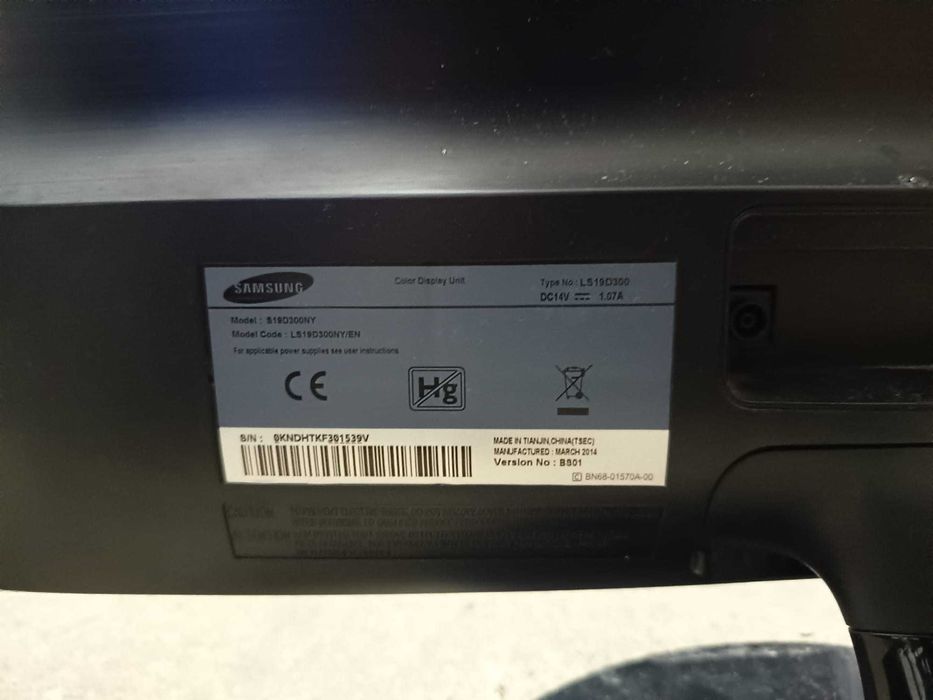 Monitor Samsung S19D300NY – 19" LED (com fonte)64584977334914123