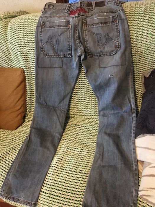 Vendo calcas von dutch em bom estado