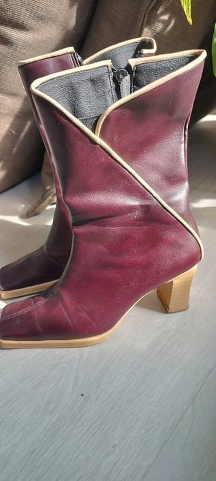 Kozaczki wiosenne burgundiwe