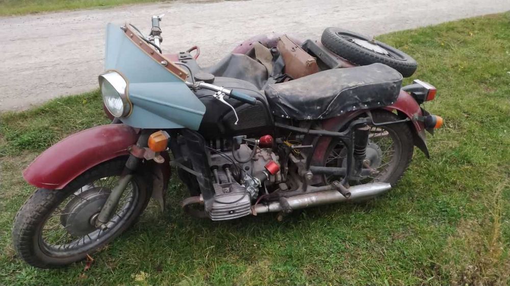 Мотоцикл мт - днепр .