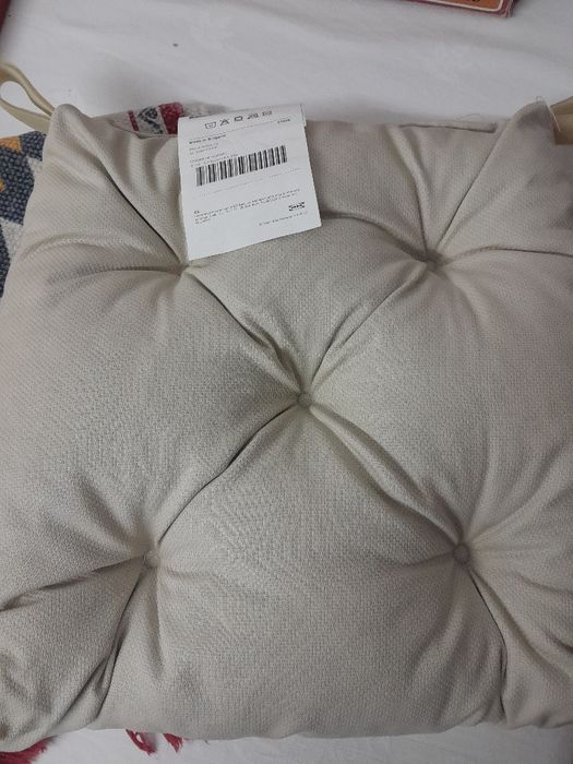 Almofada ikea nova