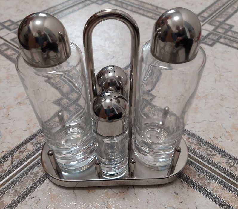 Alessi Zestaw do przypraw, 4 elementy z podstawką kryształ