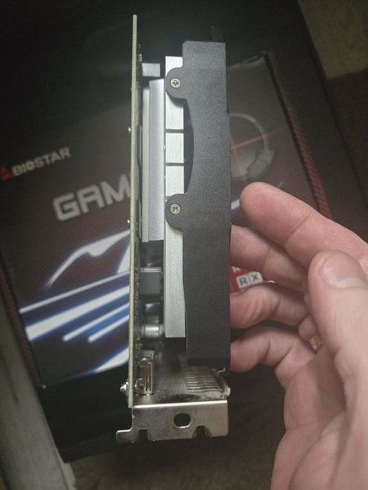 Відеокарта Radeon RX 550 4Gb