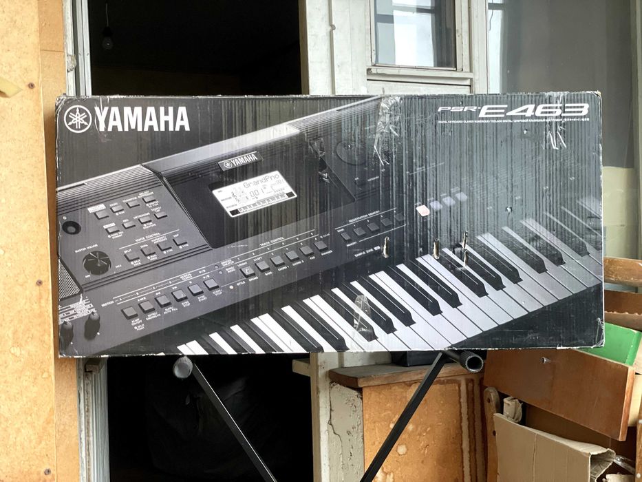 Синтезатор Yamaha PSR-E463