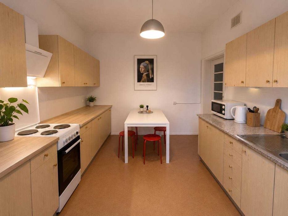 Tylko 250 zł tygodniowo - Hostel Noclegi. Хостел Варшава Говорим UA PL