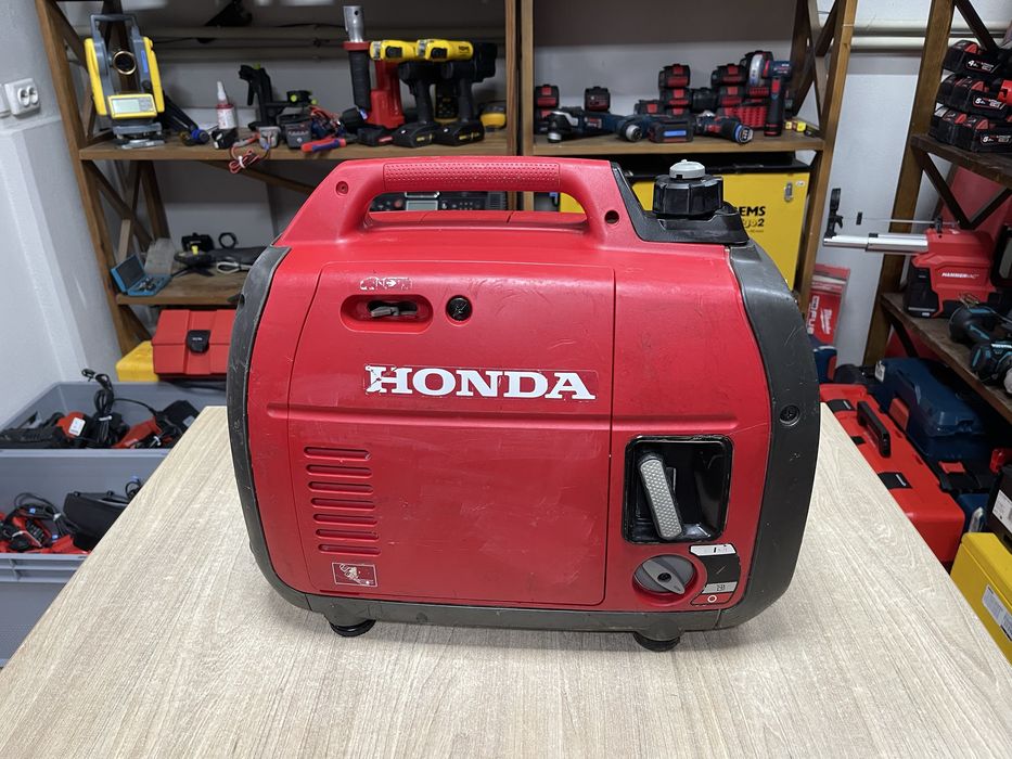Honda EU22i / інверторний бензиновий генератор Хонда 2.2кВт