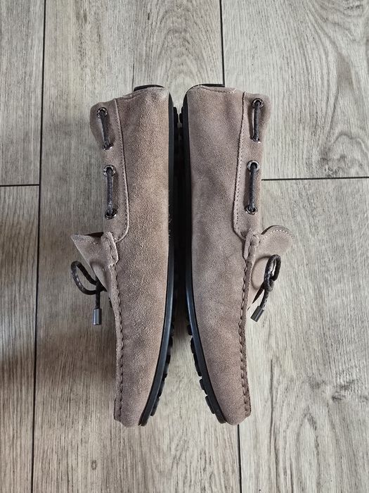 Zamszowe mokasyny Massimo Dutti