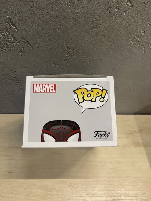 FUNKO POP SPIDER-MAN 768 Miles Morales (T.R.A.C.K. Suit)