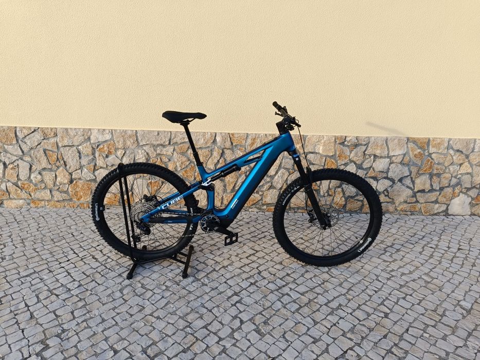 Bicicleta elétrica BTT CUBE 140 SLX 2026