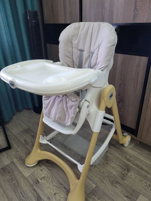 Стульчик для кормления Cam