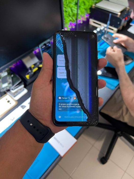 Reparação telemóveis tablets smartwatches de todas as marcas