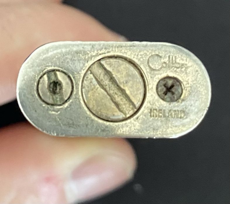 Conjunto de isqueiros raros