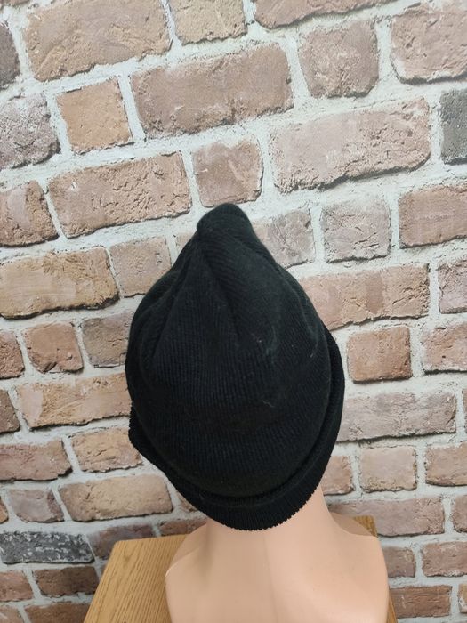 Zimowa czarna klasyczna czapka beanie one size