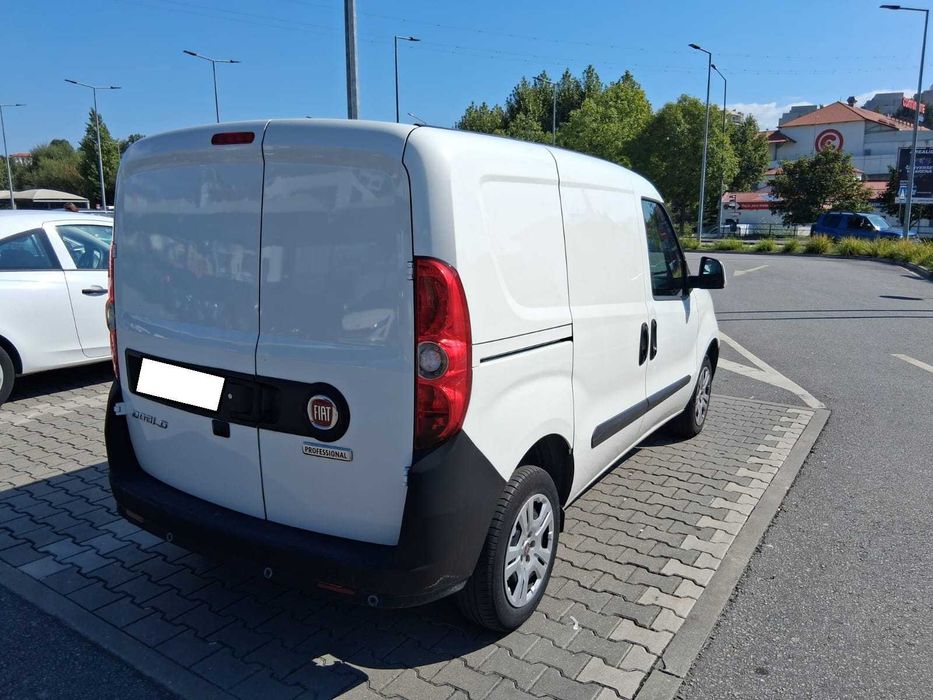 Fiat Dobló 1.3 Multijet 3 lugares 2021