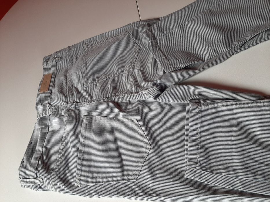 Spodnie damskie lekkie na lato