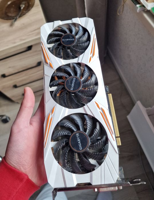 Відеокарта gtx1080ti 11gb