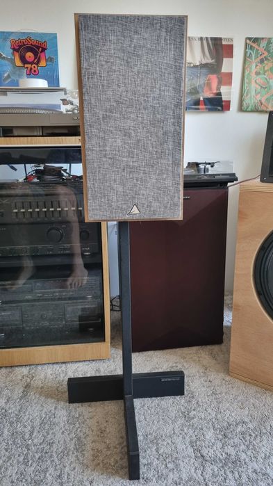Coluna Triangle Borea BR03 c/ suporte - Light Oak - Nova