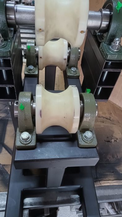 Walcarka  gientarka do profili i rur