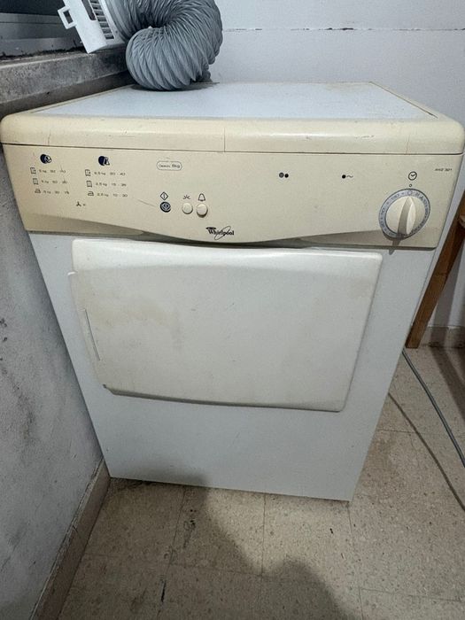 Máquina de secar roupa Whirlpool AWZ 321