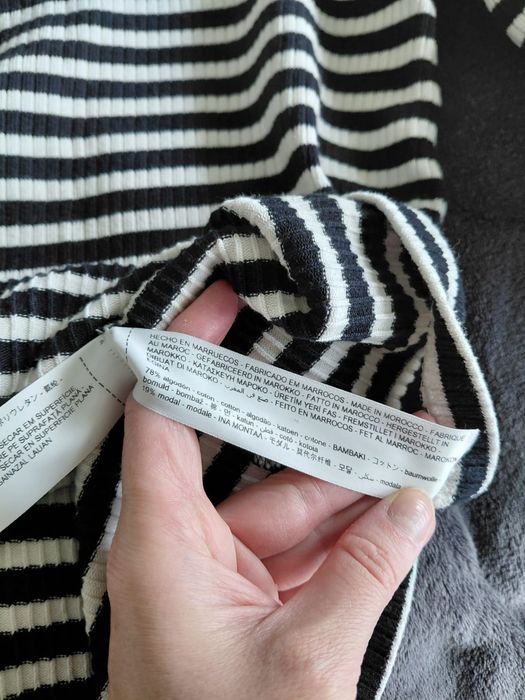 Prążkowany półgolfik Massimo Dutti w czarno białe paski xs