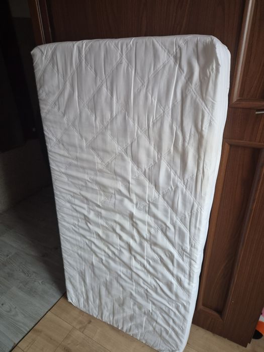 Materac wym. 60x120