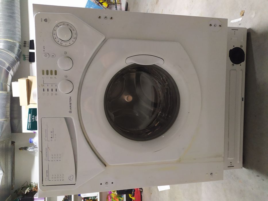 Máquina lavar roupa para peças Ariston