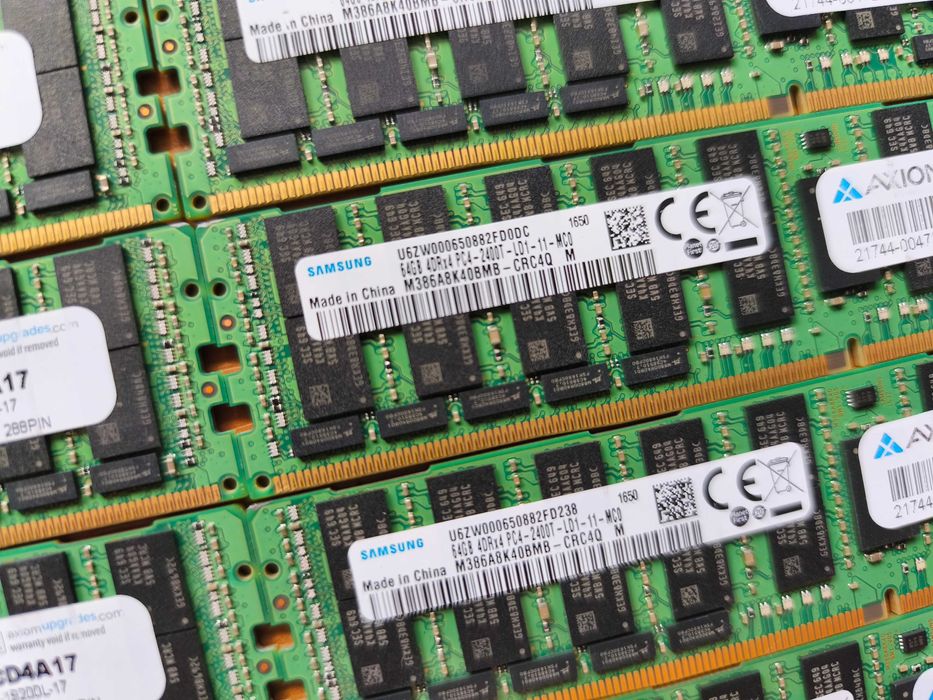 Samsung 64GB ECC DDR4 2400 PC4-19200 Reg серверная