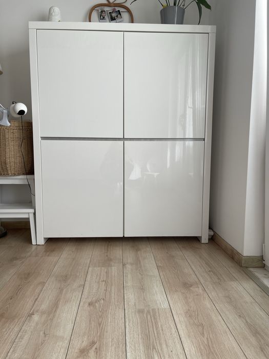 Movel alto branco lacado