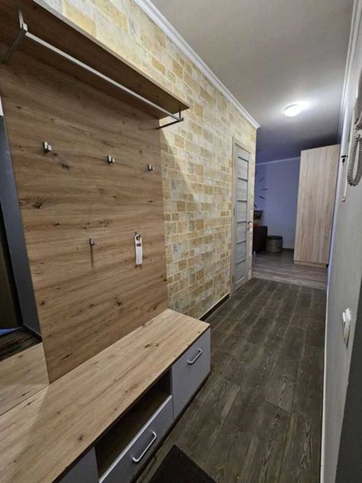 Здається 2-кімнатна квартира на вул.Ольжича,9