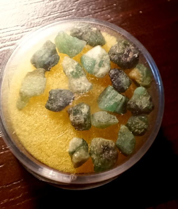 Szmaragdy - Pakistan  - 15ct