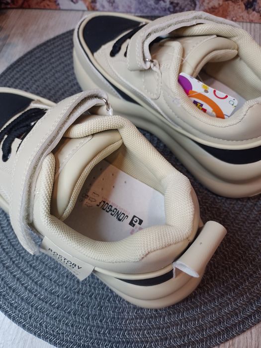 Стильні кросівки дитячі підліткові для дівчинки Jong Golf