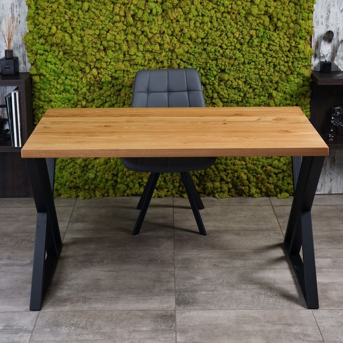 Обідній стіл в стилі лофт