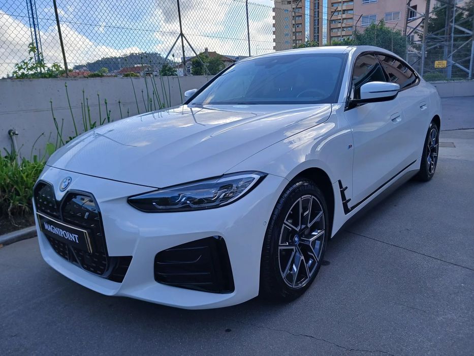 BMW i4 eDrive35 Pack Desportivo M