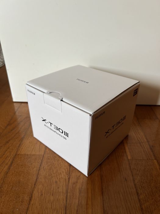 Fujifilm X-T30 III + XC 13-33mm Preto (nova, selada)