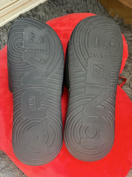 Klapki Under Armour 45, stan bdb