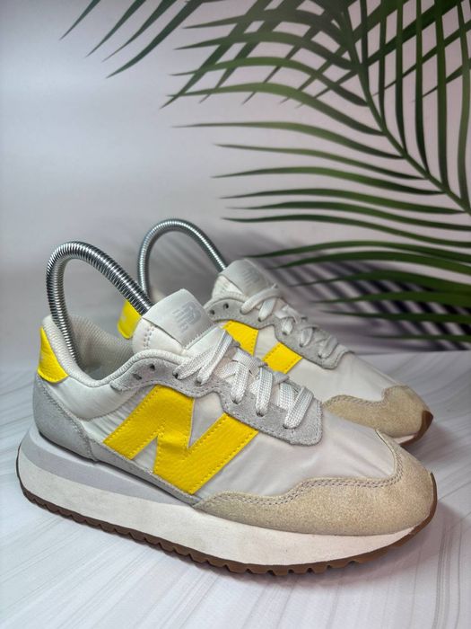 Продам нові кросівки 36 розмір