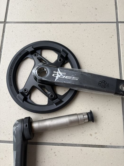 Mechanizm korbowy Shimano Cues FCU6000 170 mm, 32T + suport Shimano BB-MT501