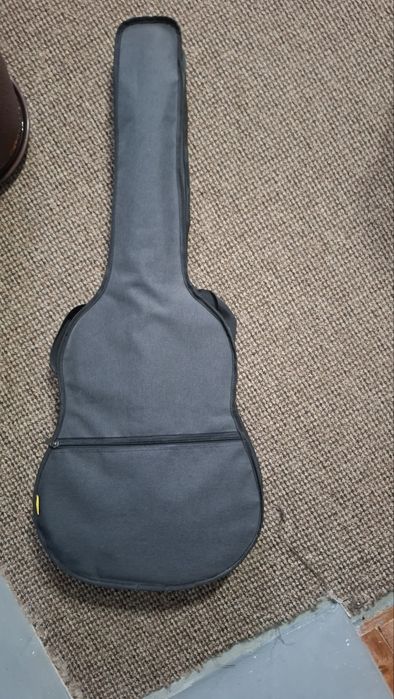 Акустична нова  гітара