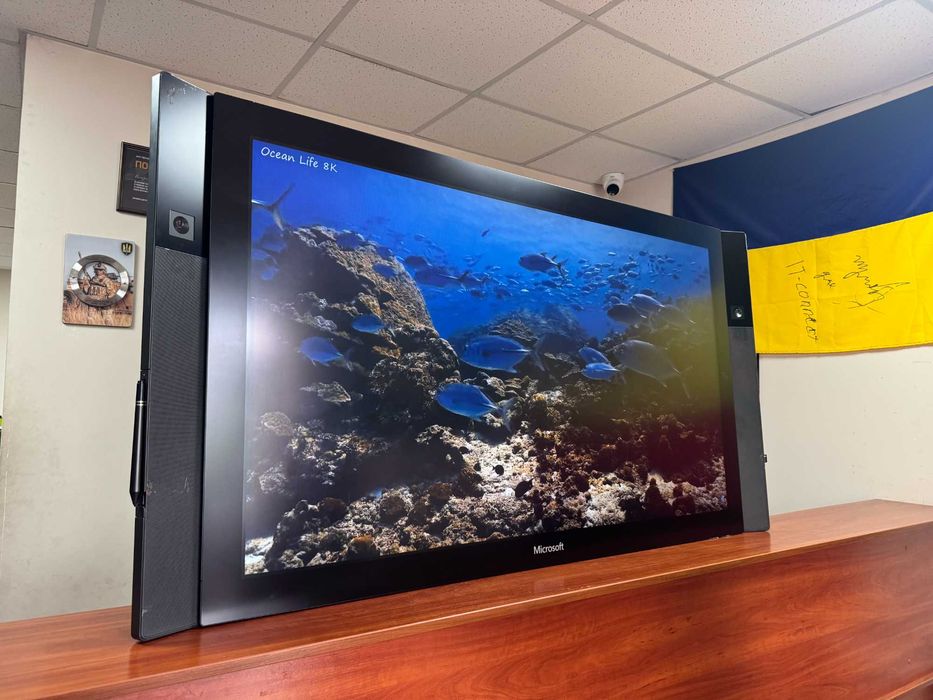 Інтерактивна панель Microsoft Surface Hub 1597/i5-4/8GB/128GB SSD/55" FHD Touch