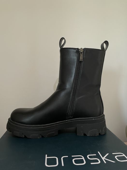 Ботінки BRASKA 39 розмір