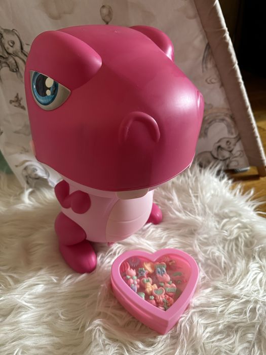 Otsixe Dinosaur Beauty Shop динозавр салон краси