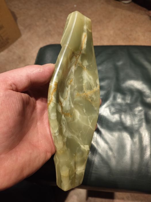 Patera popielnica z zielonego onyksu