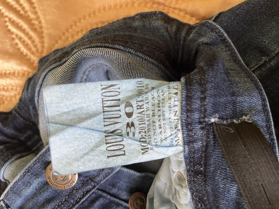 Жіночі джинси LOUIS VUITTON