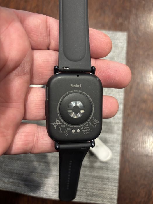 1 sztuka  Smartwatch Redmi 5 lite super stan
