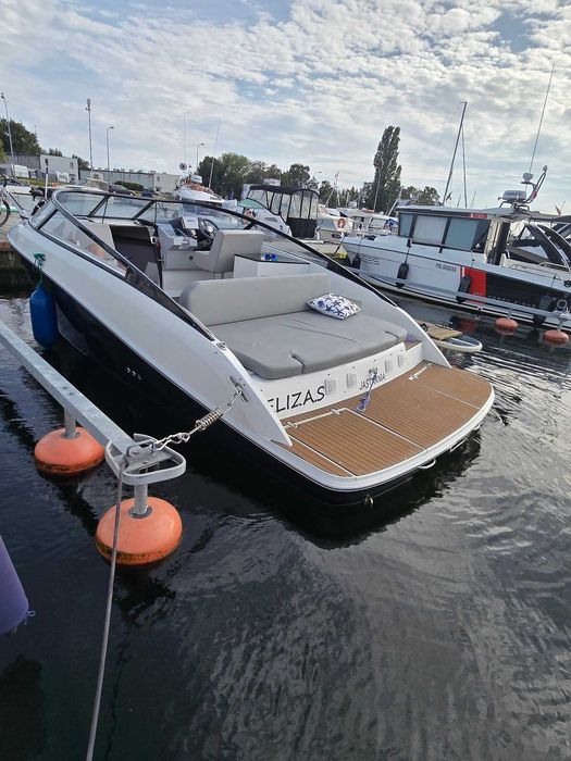 Łódź motorowa NAVIA ONE