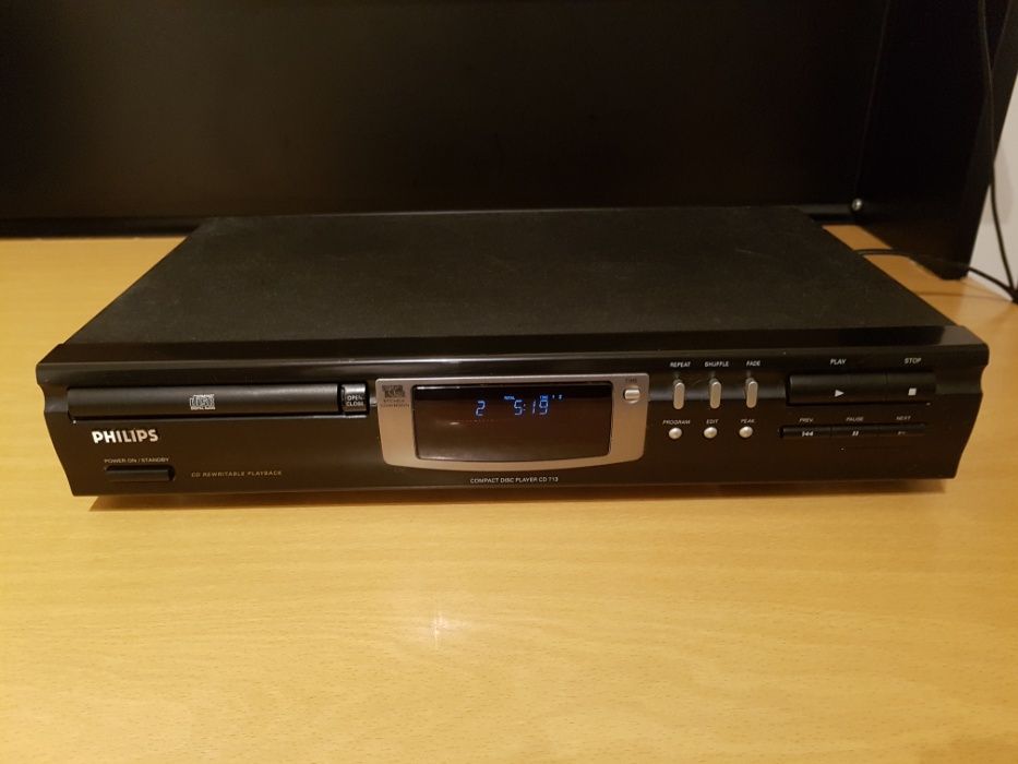 Leitor CD's Philips CD 713