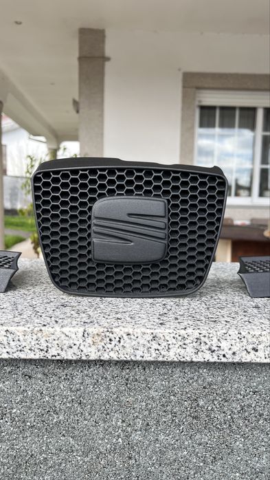 Grelhas Favo de Mel para  SEAT Ibiza 6K2 Cupra