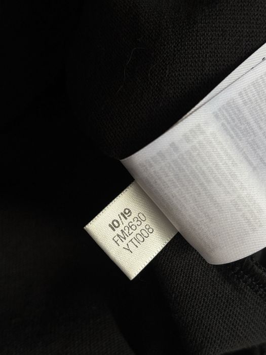 Футболка adidas, топ адидас, укороченная футболка adidas