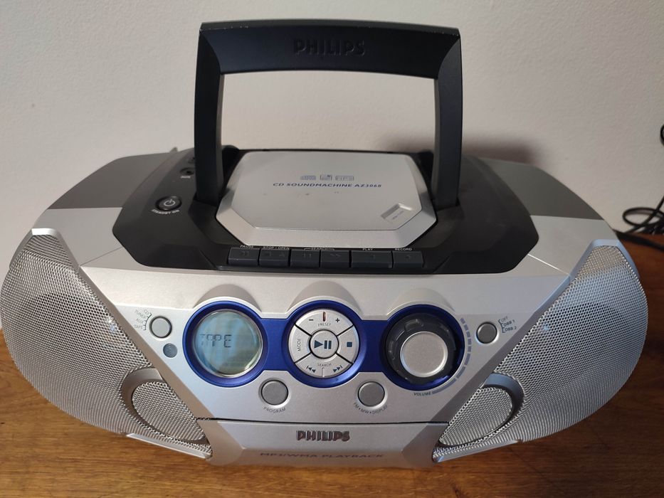 Rezerwacja Philips AZ 3068